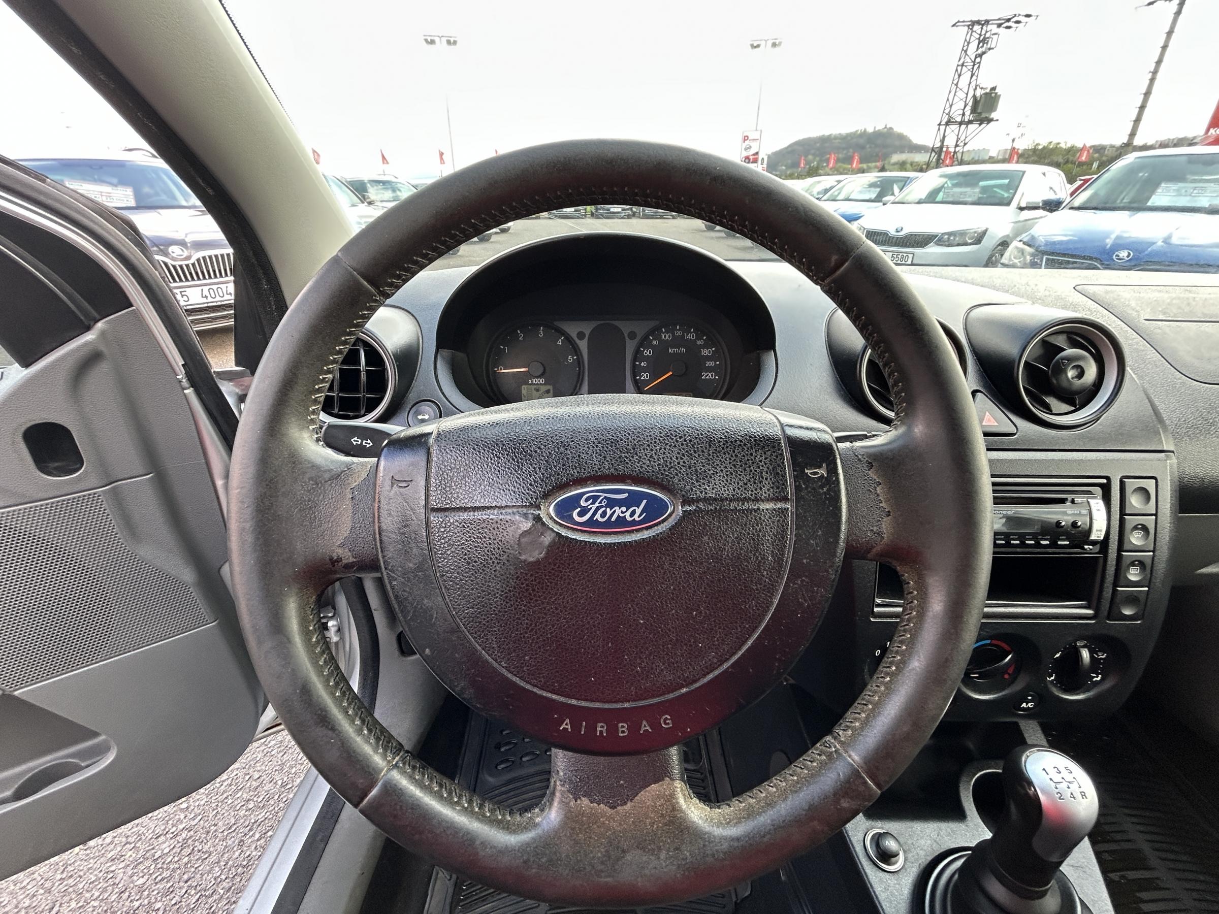 Ford Fiesta, 2003 - pohled č. 11