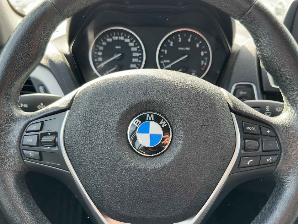 BMW Řada 1 1.5 i Advantage 116i