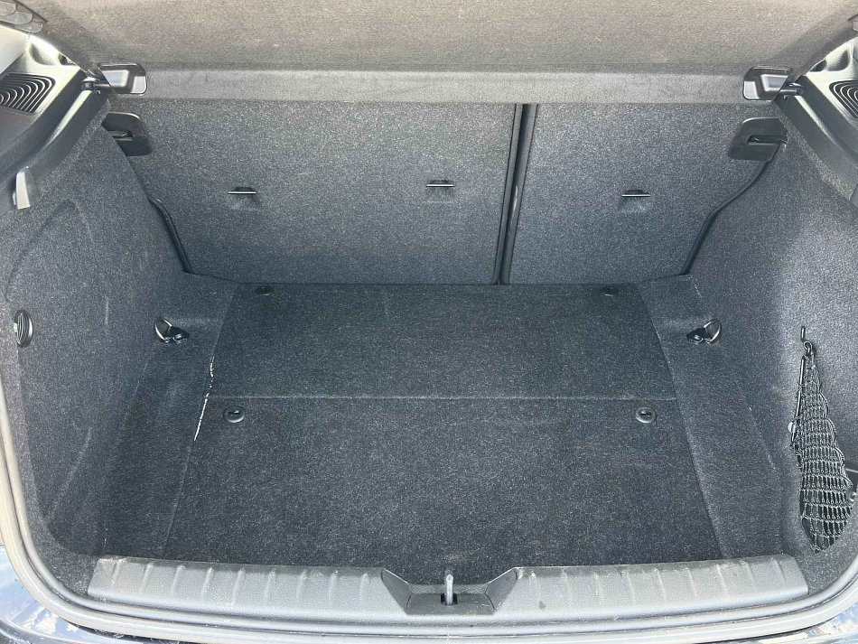 BMW Řada 1 1.5 i Advantage 116i