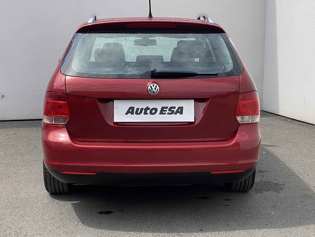 Volkswagen Golf 1.4 TSI 