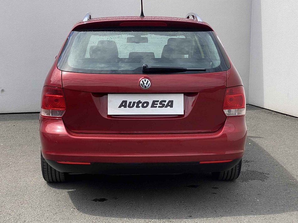 Volkswagen Golf 1.4 TSI 