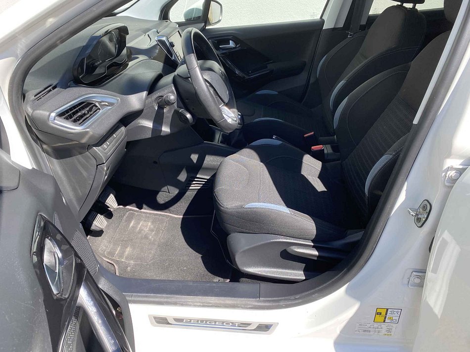 Peugeot 208 1.2 PT Allure