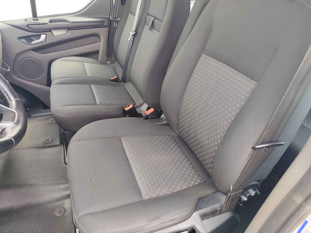 Ford Transit Custom 2.0TDCi Trend L2 6míst