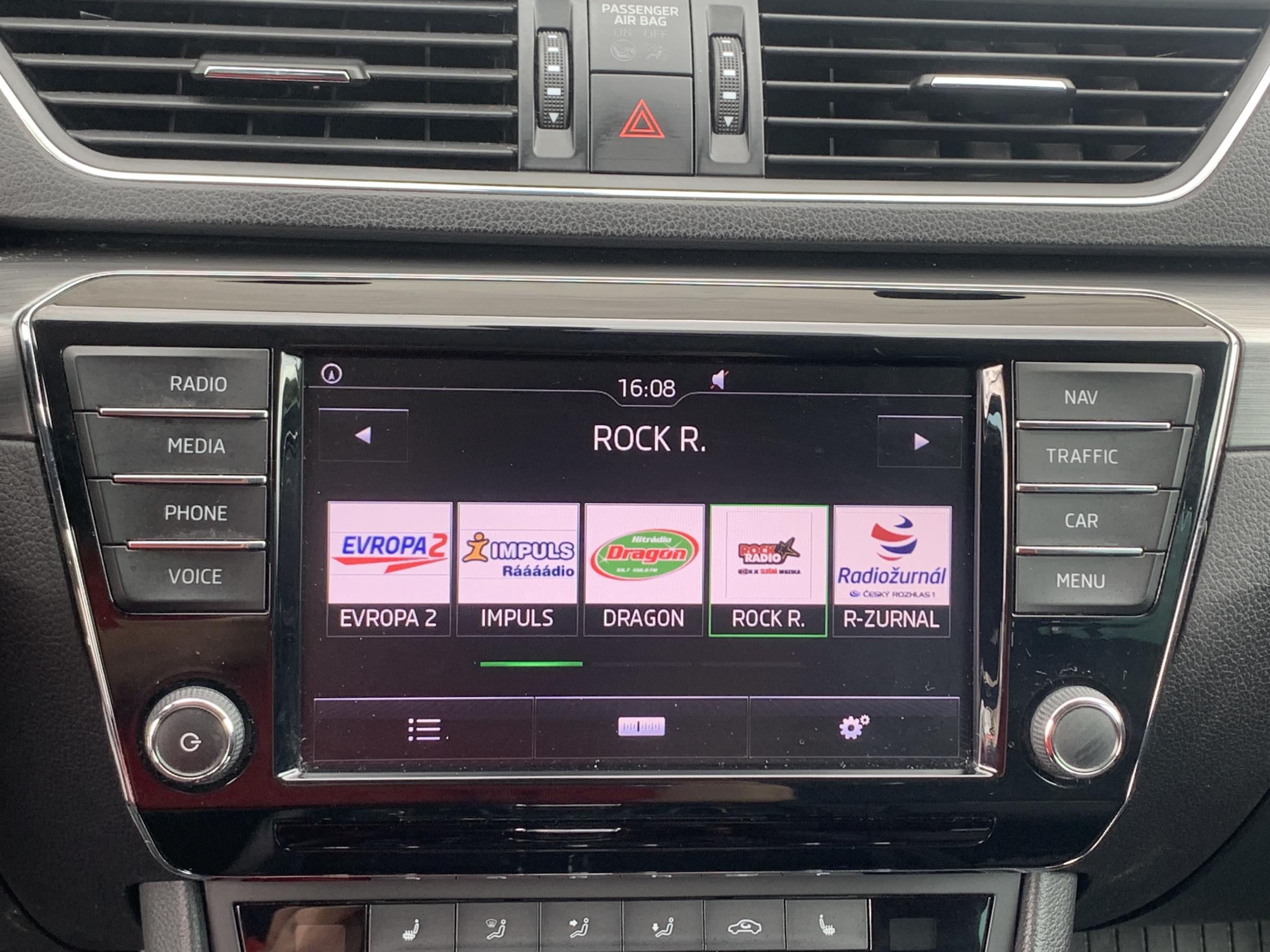 Škoda Superb III, 2016 - pohled č. 16