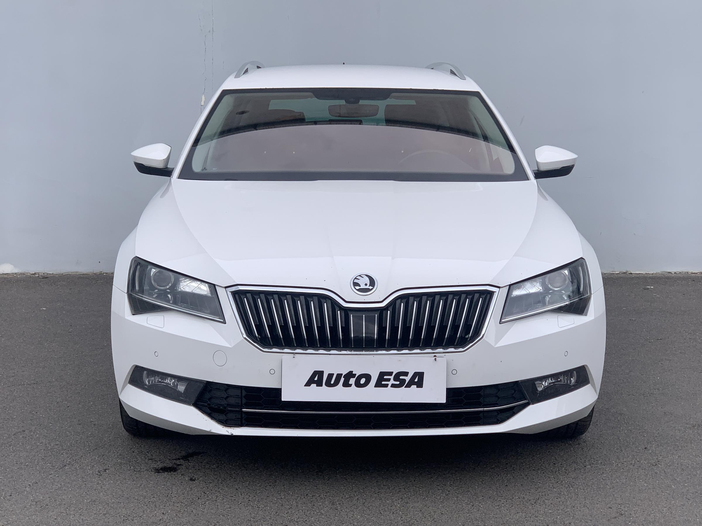 Škoda Superb III, 2016 - pohled č. 2