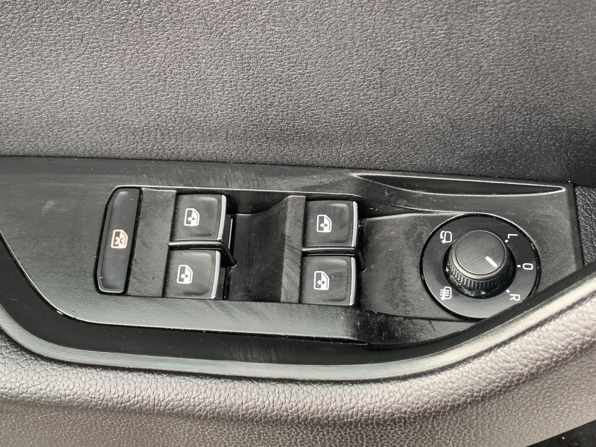 Škoda Superb III, 2016 - pohled č. 21