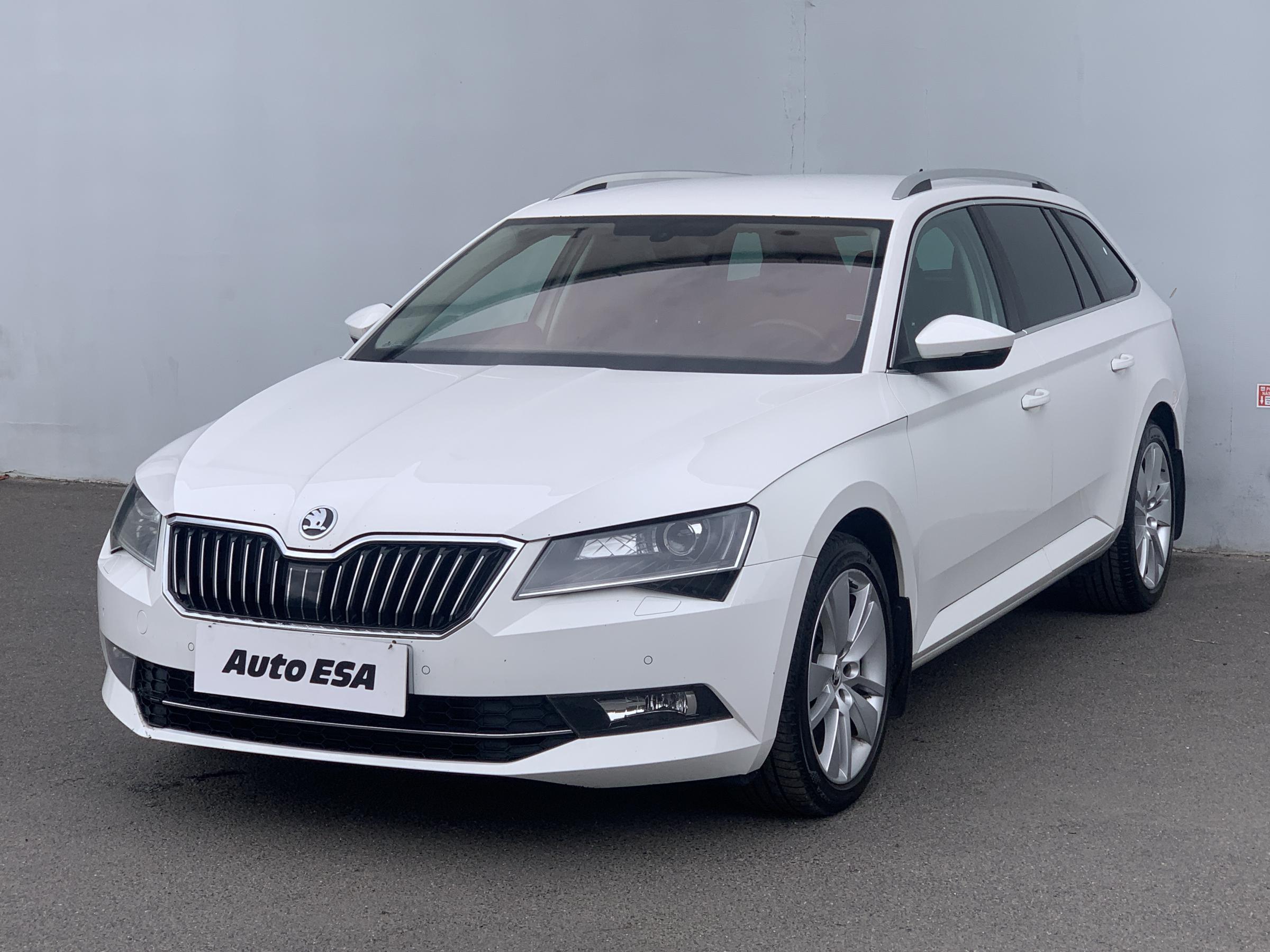 Škoda Superb III, 2016 - pohled č. 3