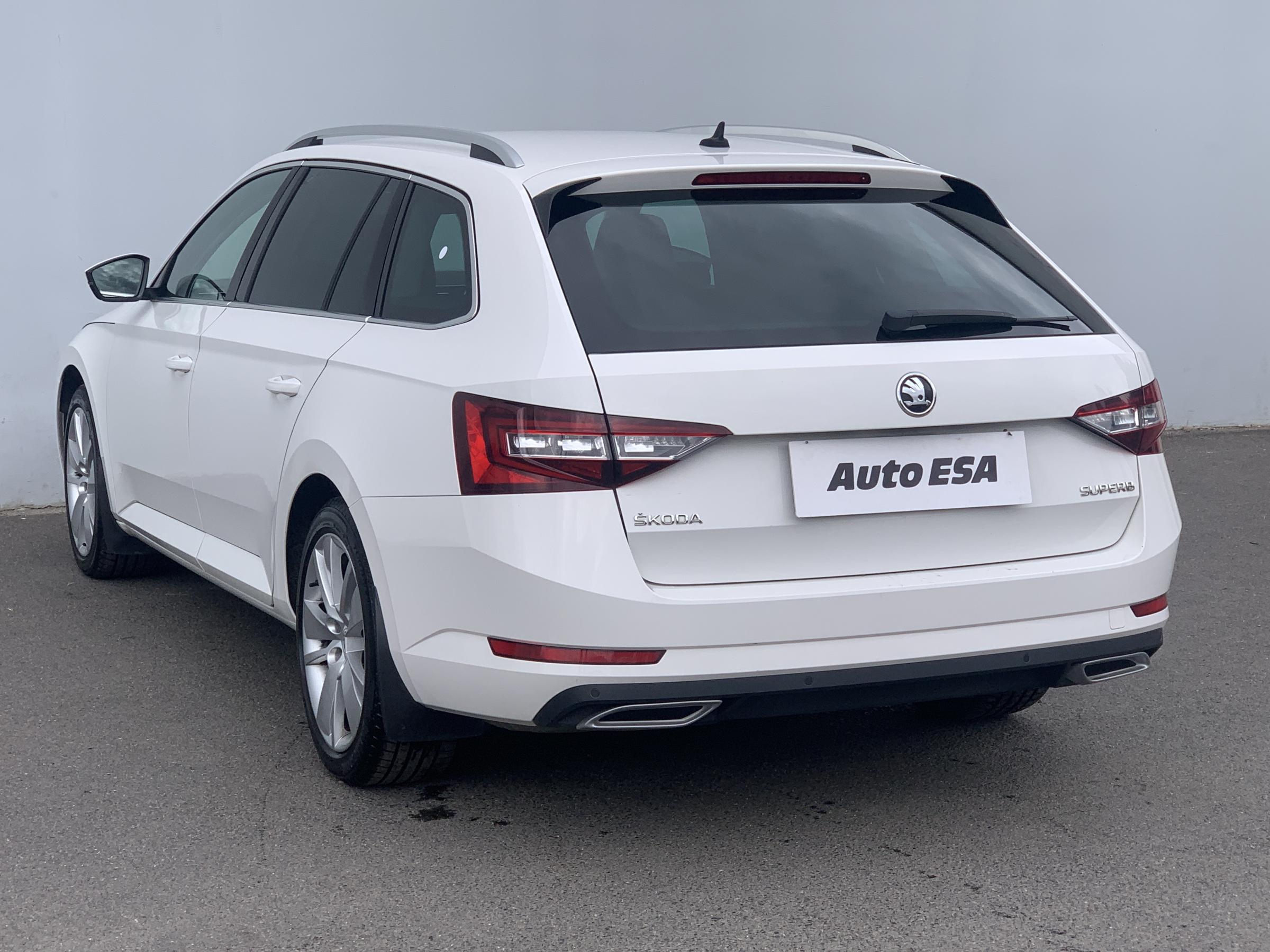 Škoda Superb III, 2016 - pohled č. 4