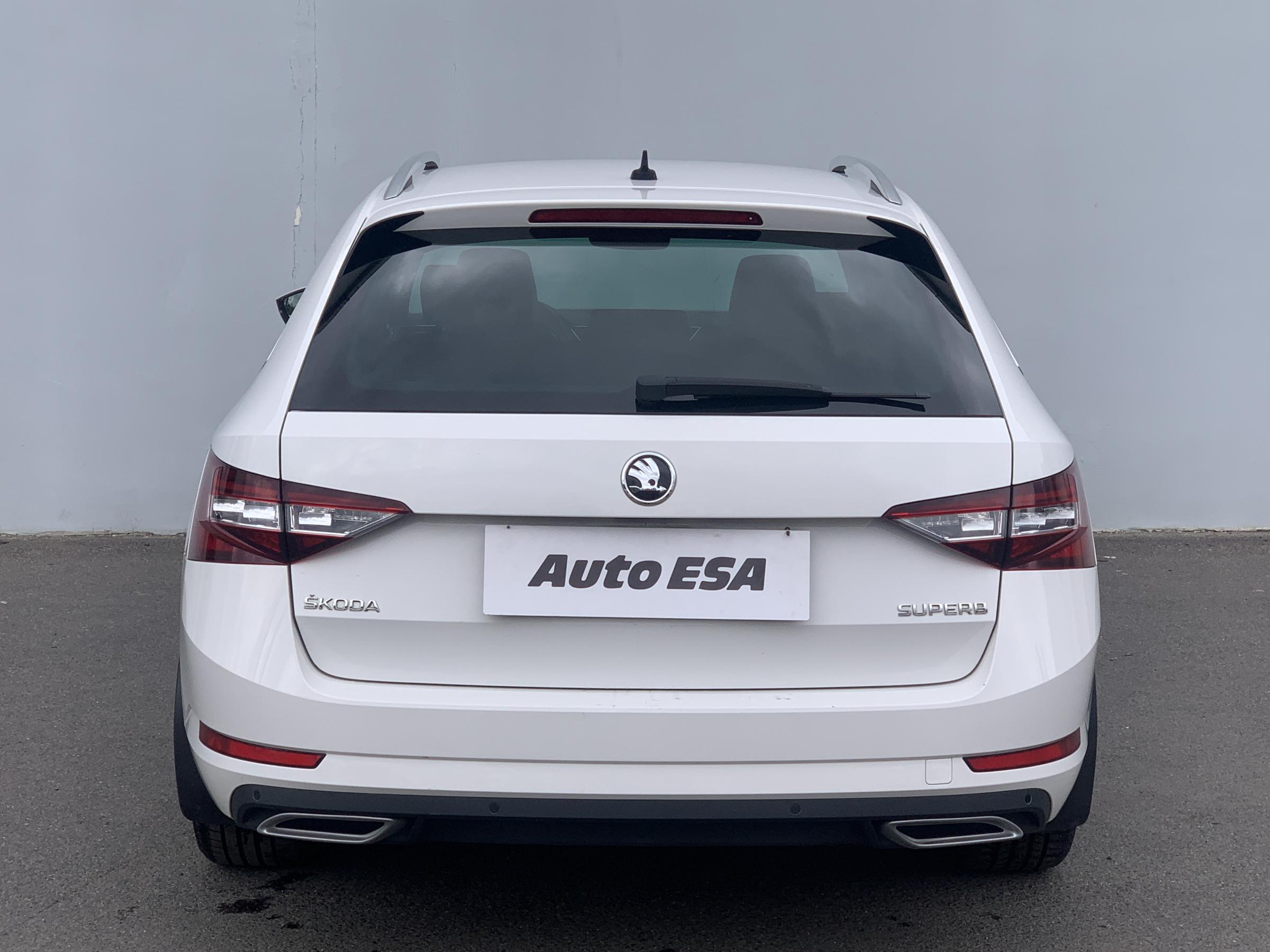 Škoda Superb III, 2016 - pohled č. 5