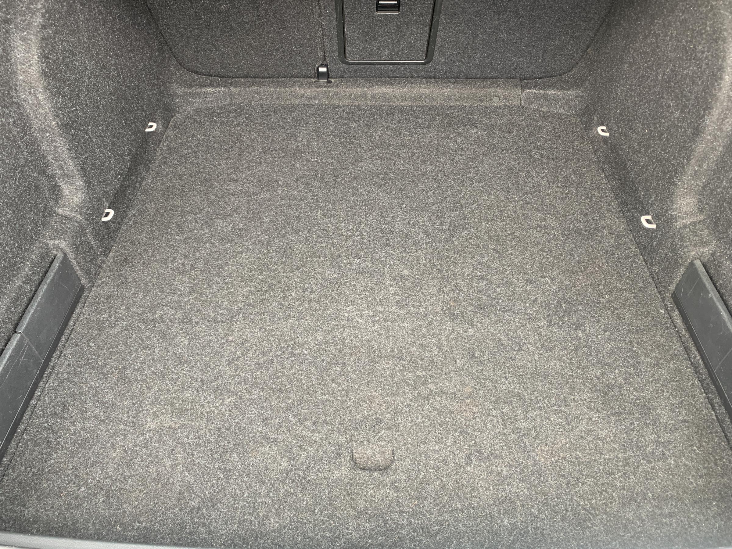 Škoda Superb III, 2016 - pohled č. 8