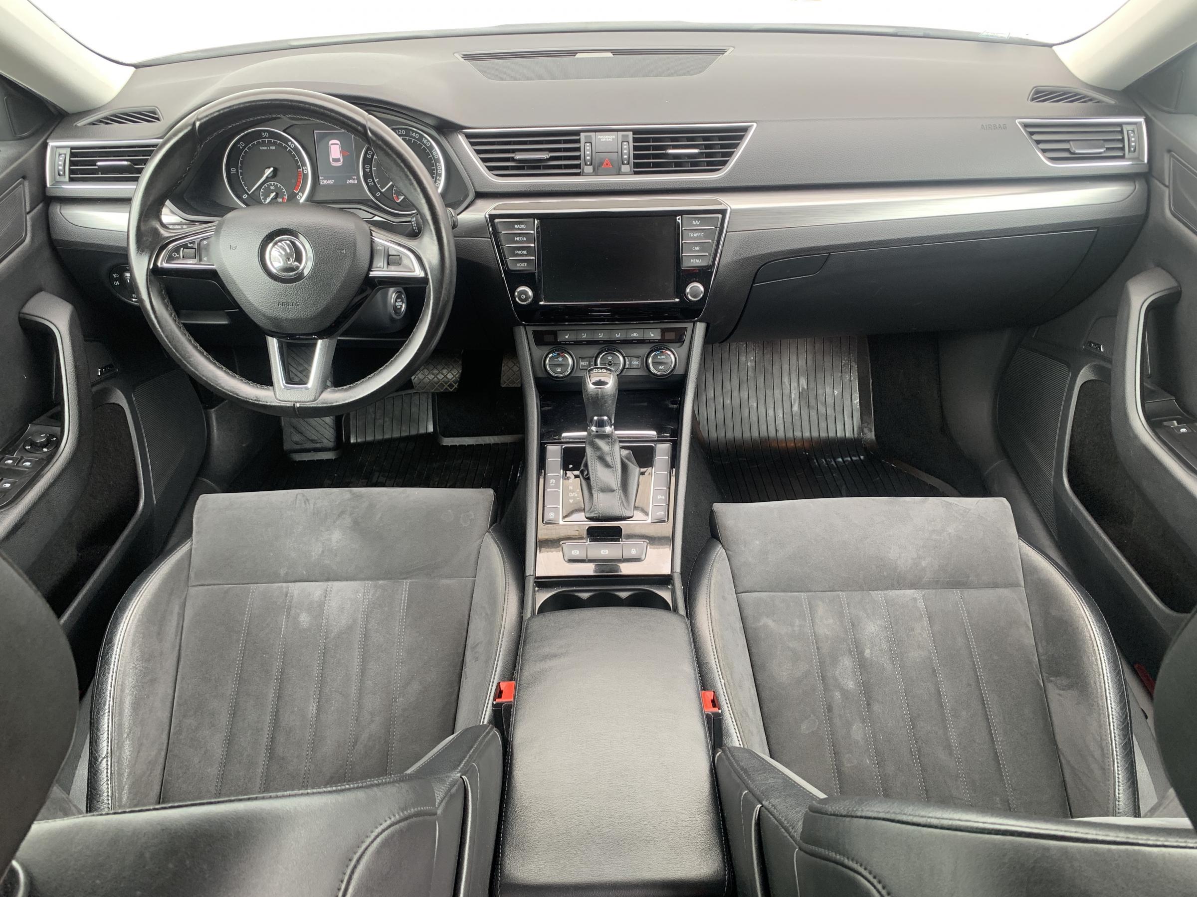 Škoda Superb III, 2016 - pohled č. 9
