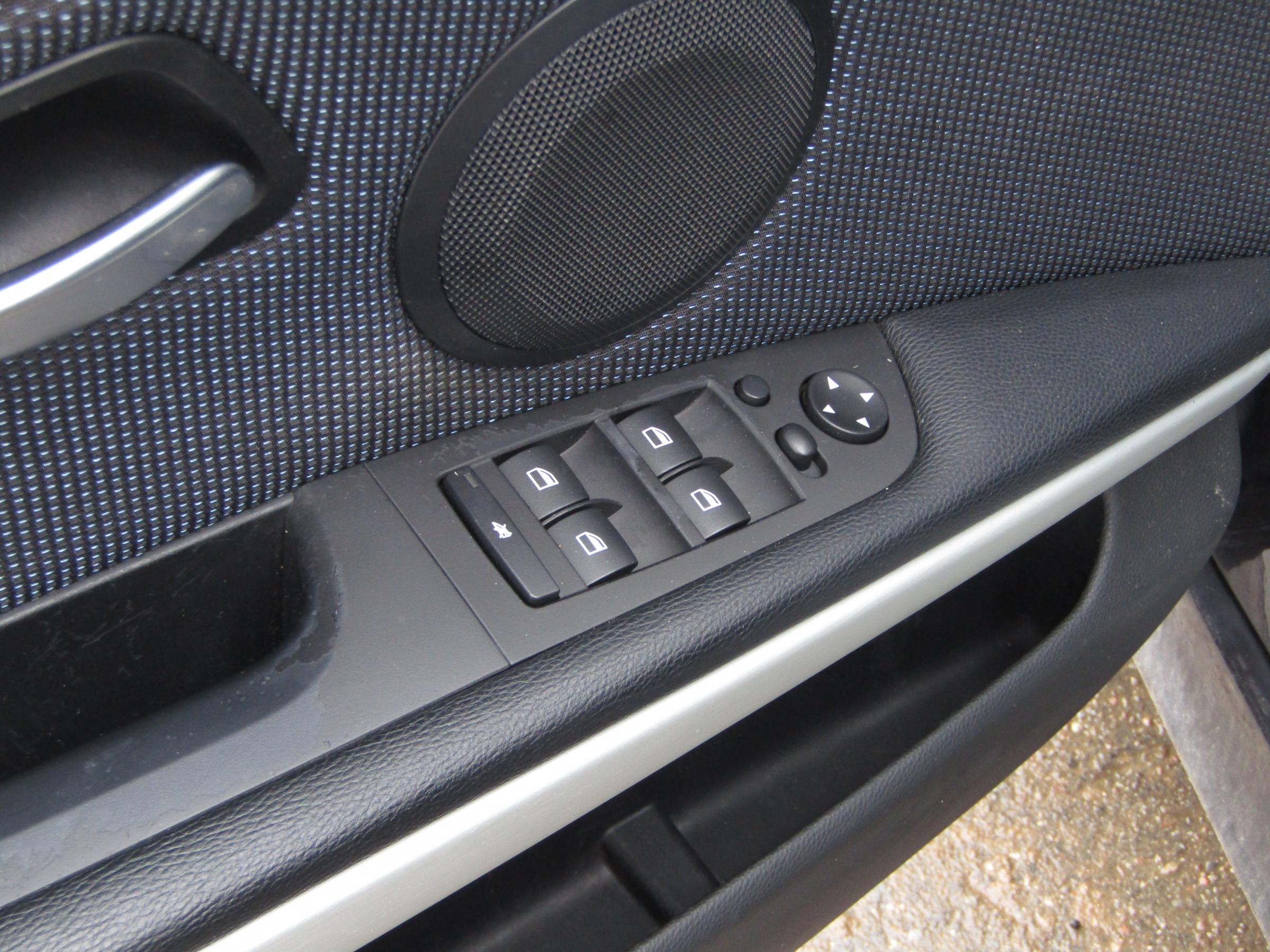 BMW Řada 3, 2006 - pohled č. 11