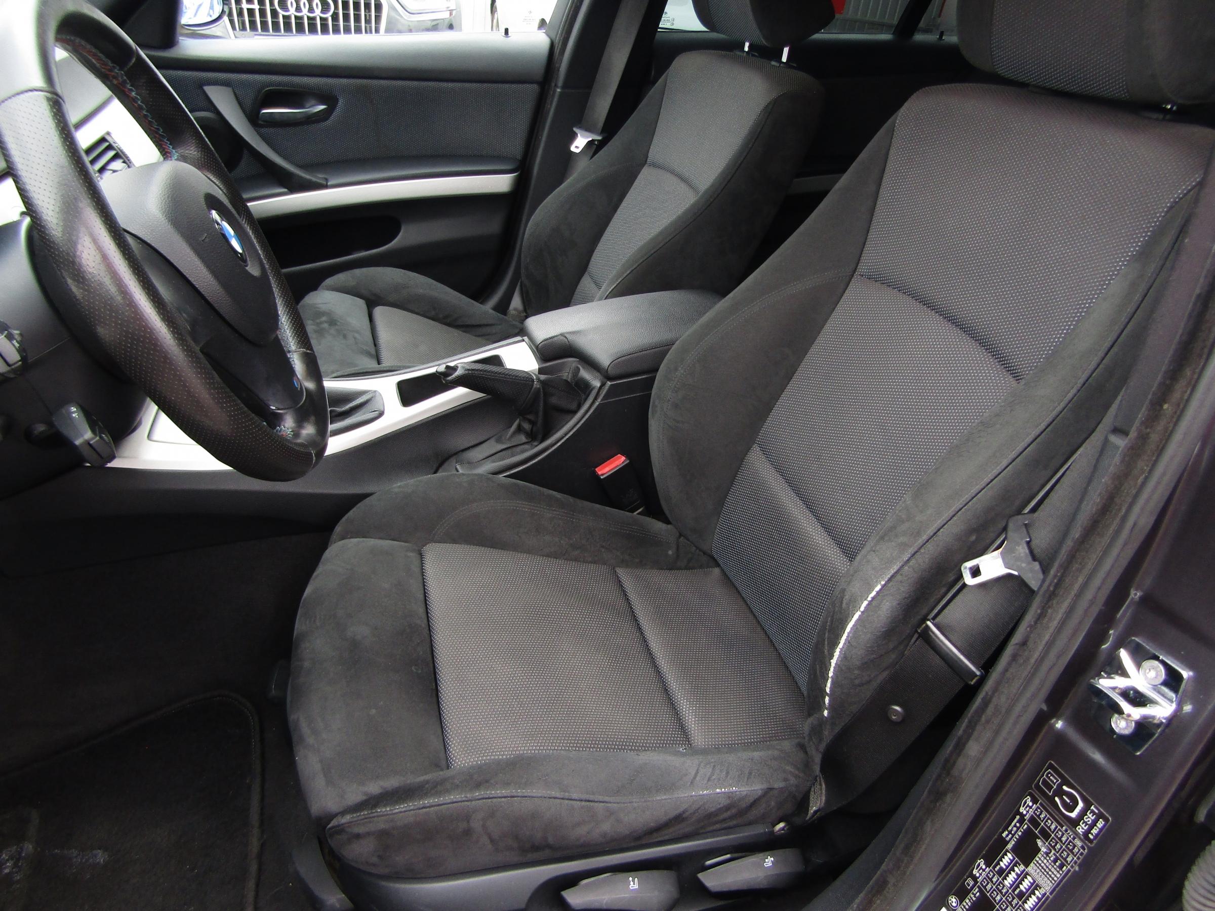 BMW Řada 3, 2006 - pohled č. 9