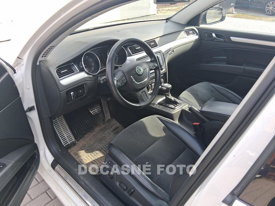 Škoda Superb II 3.6 V6  4x4