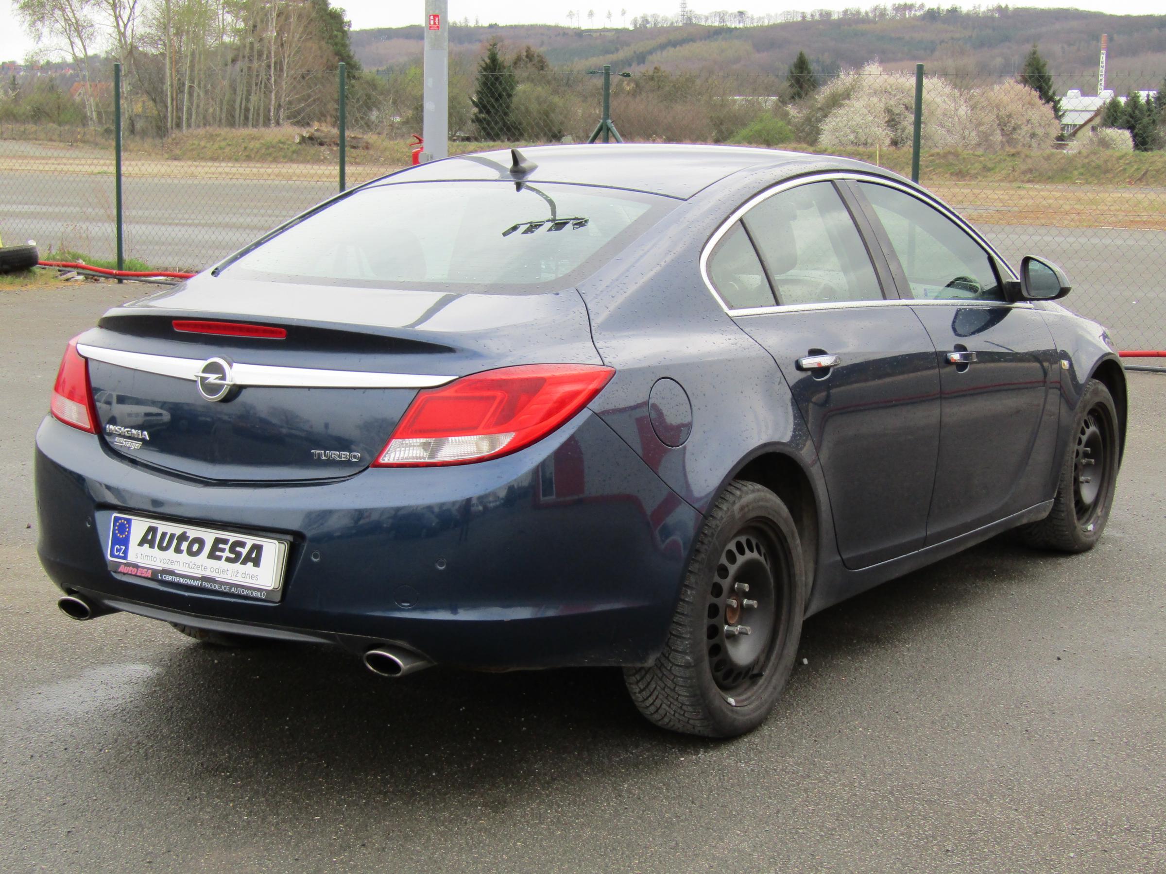Opel Insignia, 2010 - pohled č. 4