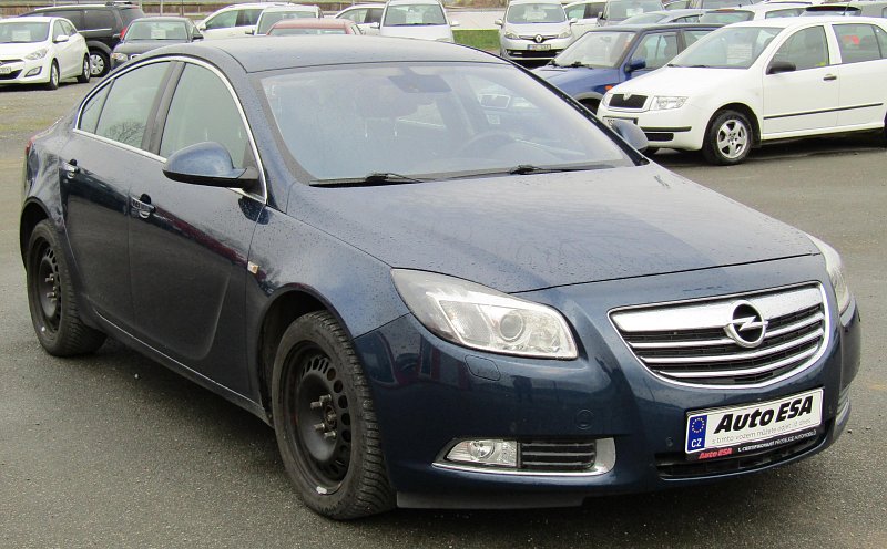 Opel Insignia 2.0T 