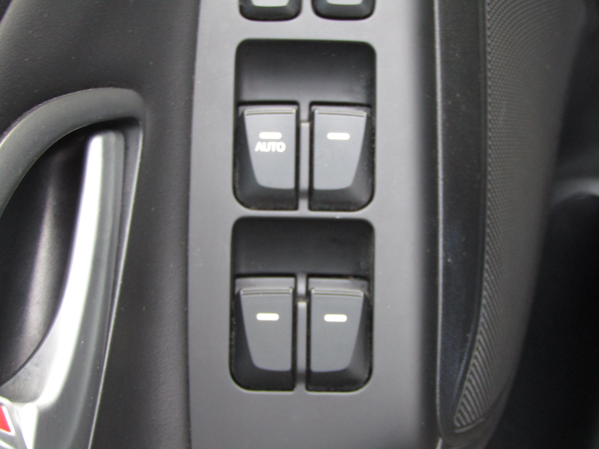 Hyundai ix35, 2015 - pohled č. 11