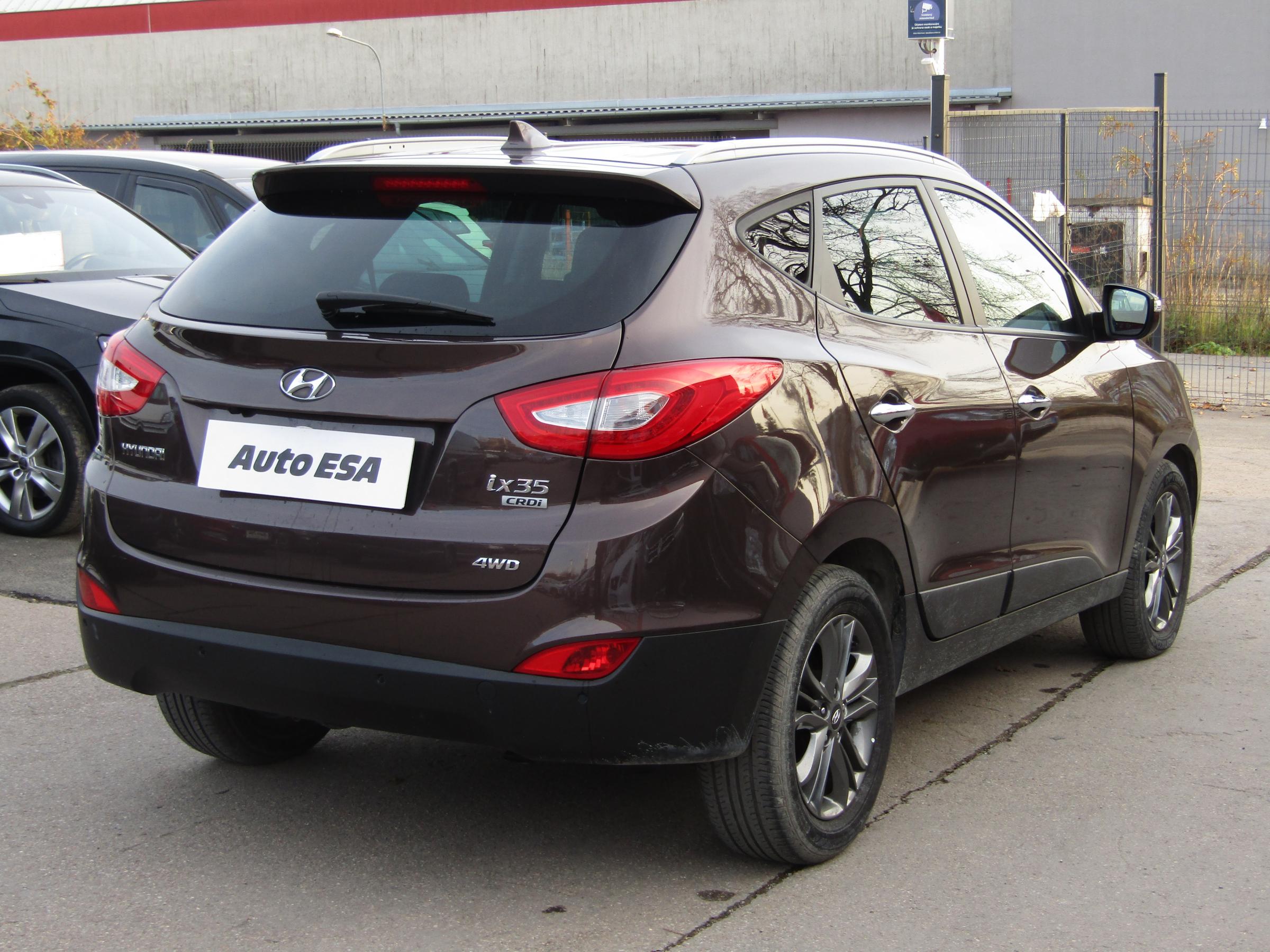 Hyundai ix35, 2015 - pohled č. 4