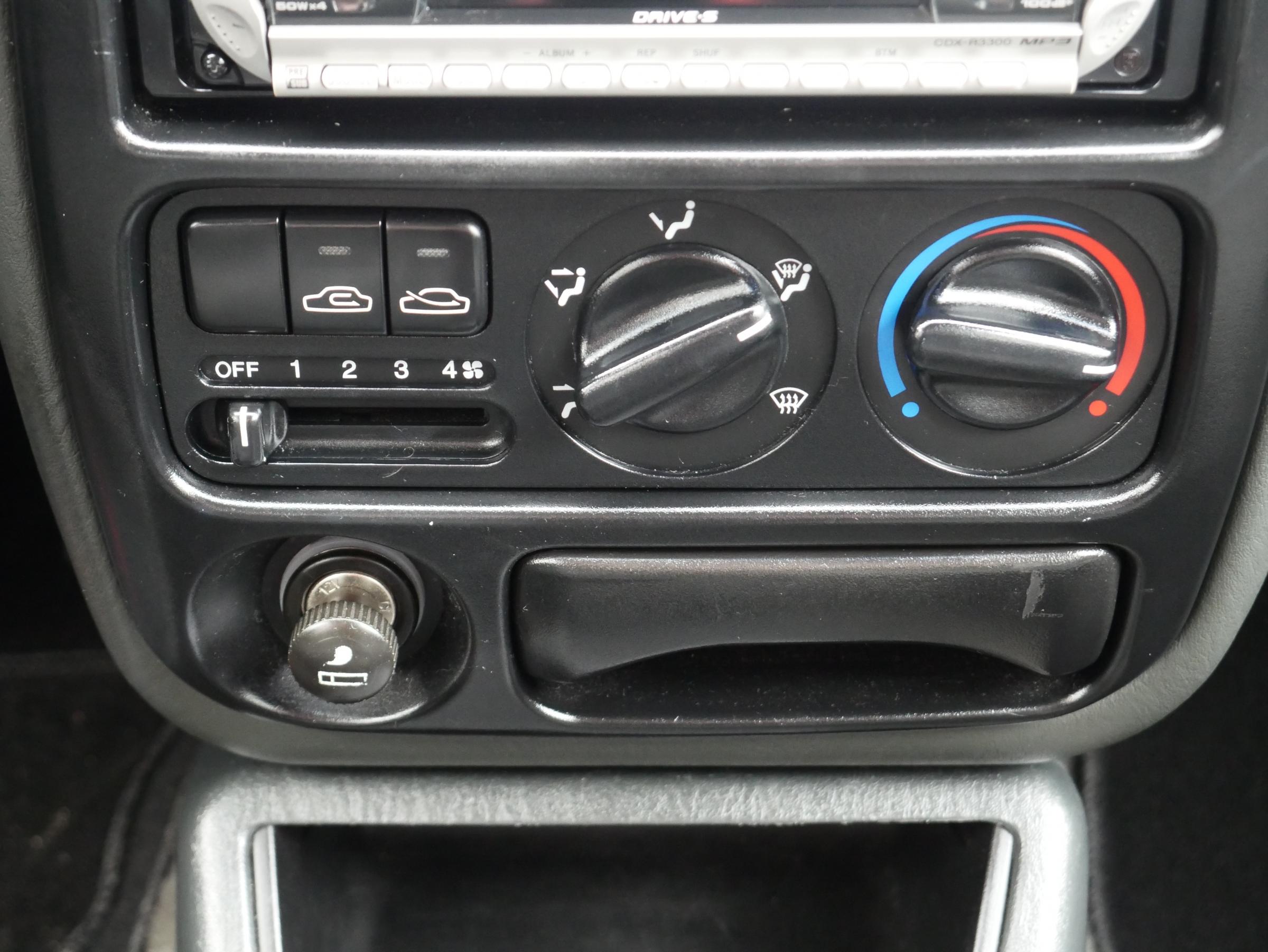 Hyundai Accent, 1999 - pohled č. 13