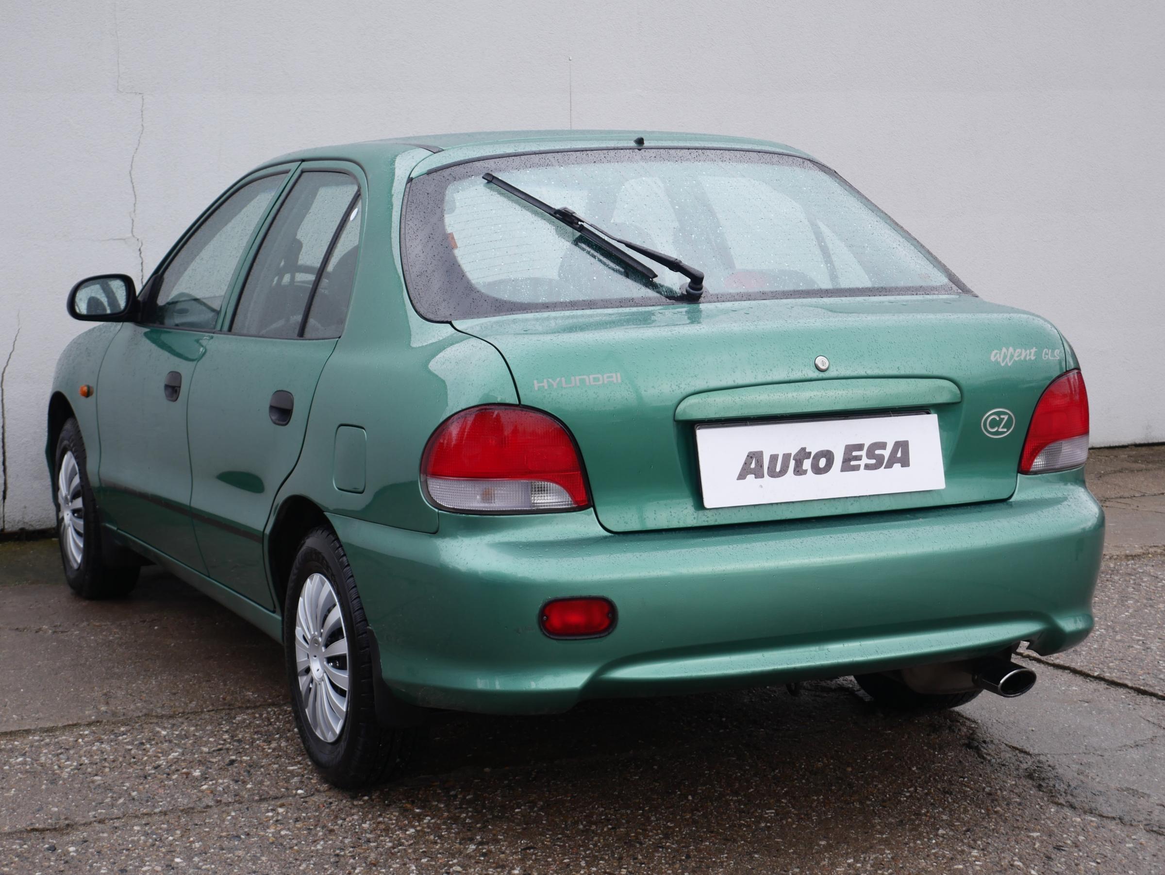 Hyundai Accent, 1999 - pohled č. 4