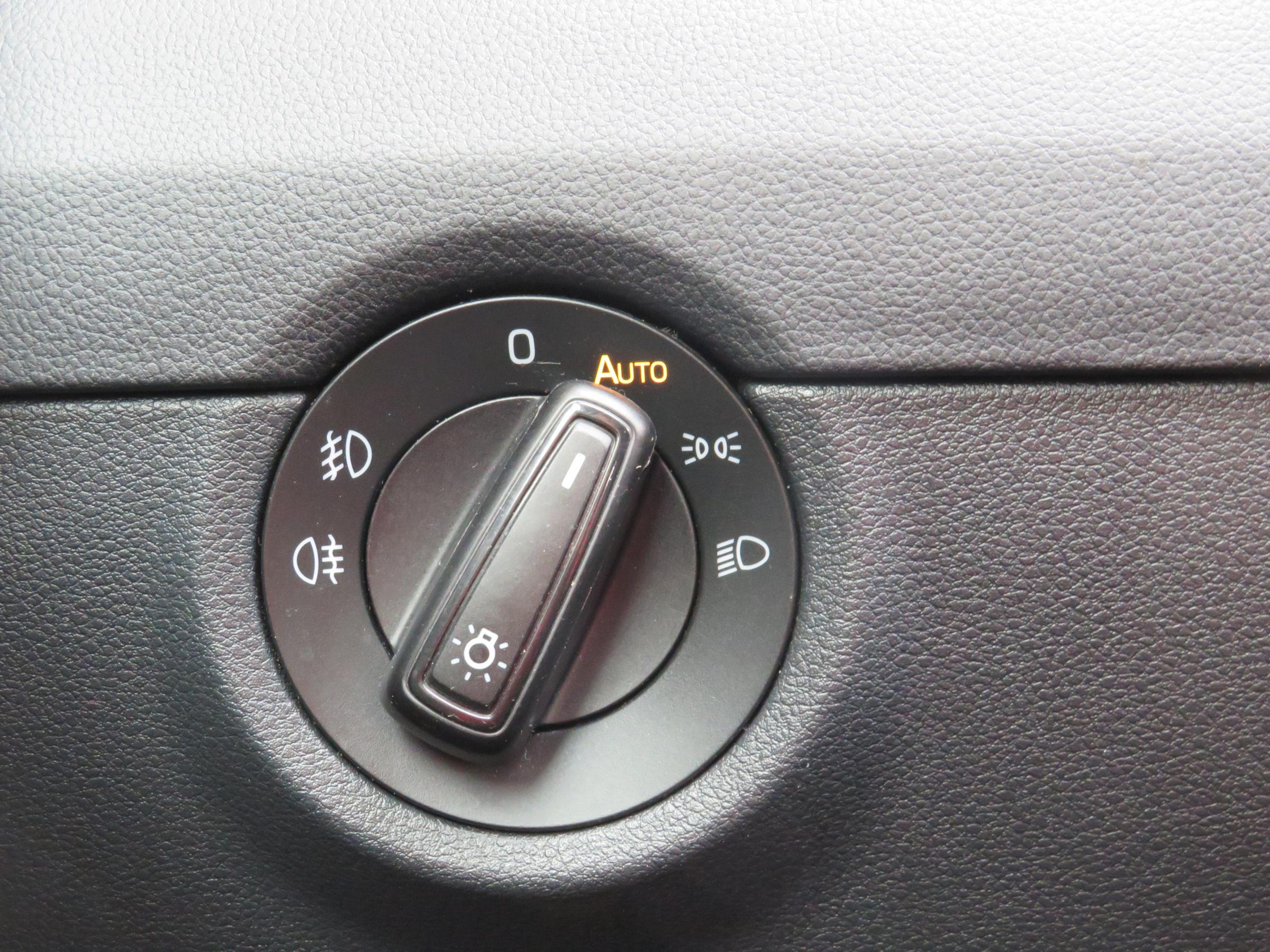 Škoda Octavia III, 2016 - pohled č. 13