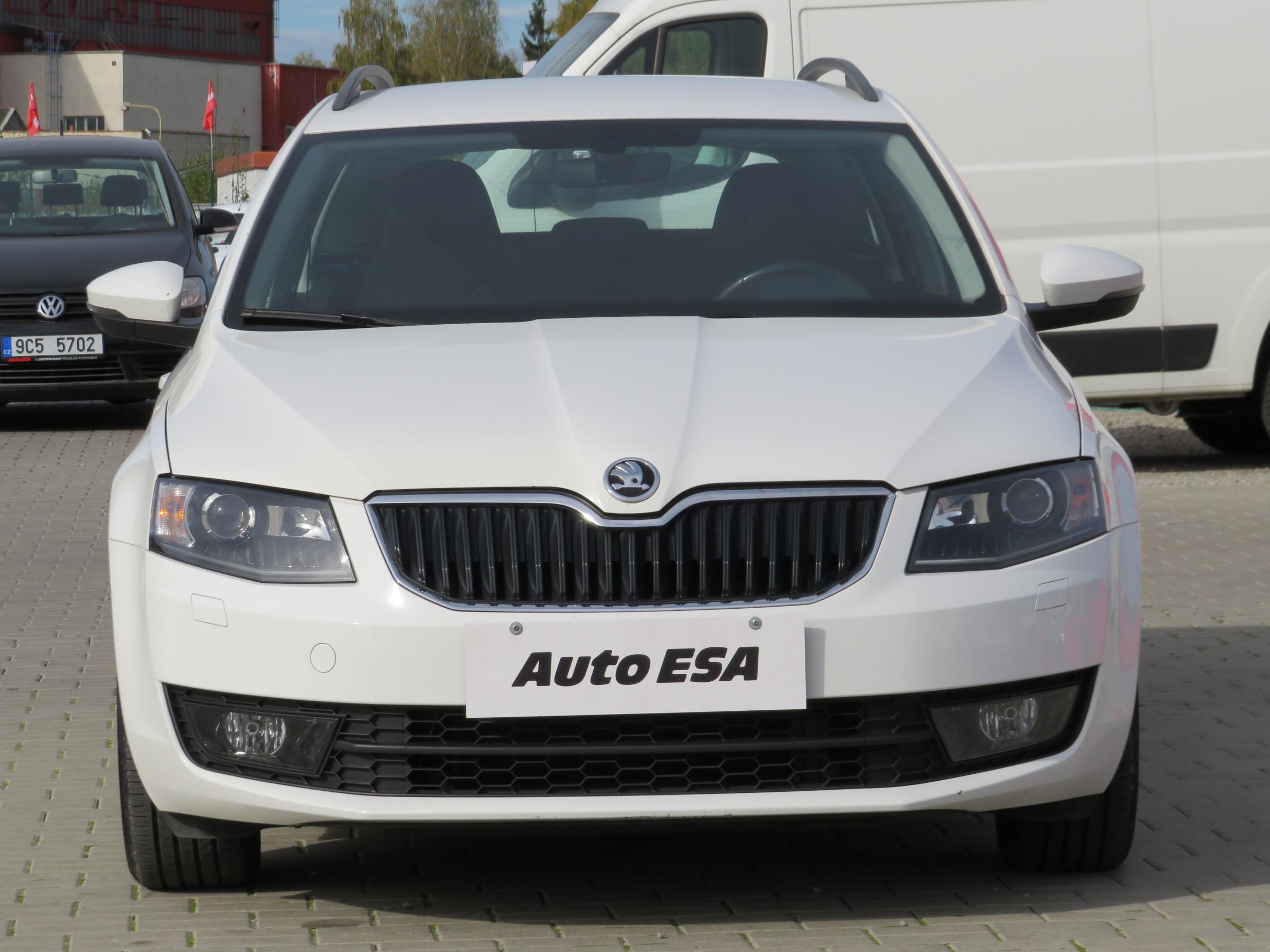 Škoda Octavia III, 2016 - pohled č. 2