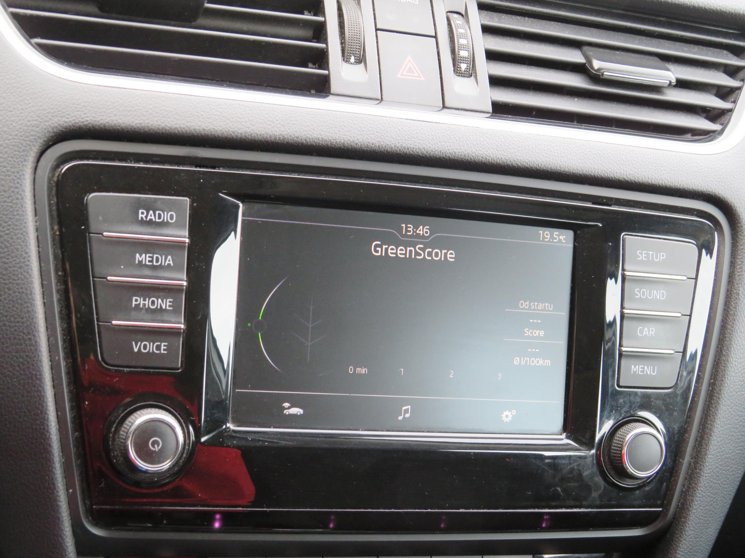 Škoda Octavia III, 2016 - pohled č. 20