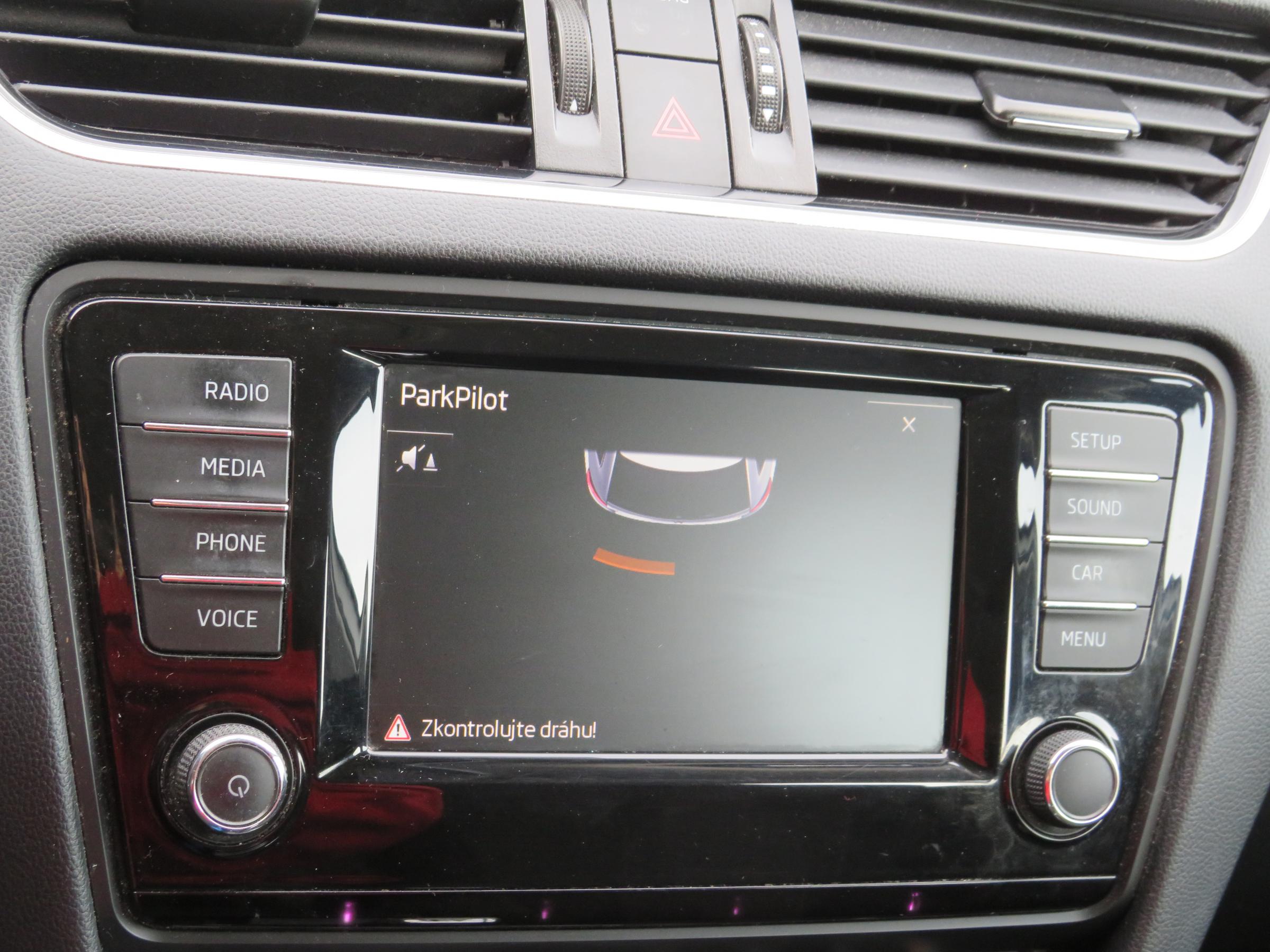 Škoda Octavia III, 2016 - pohled č. 22