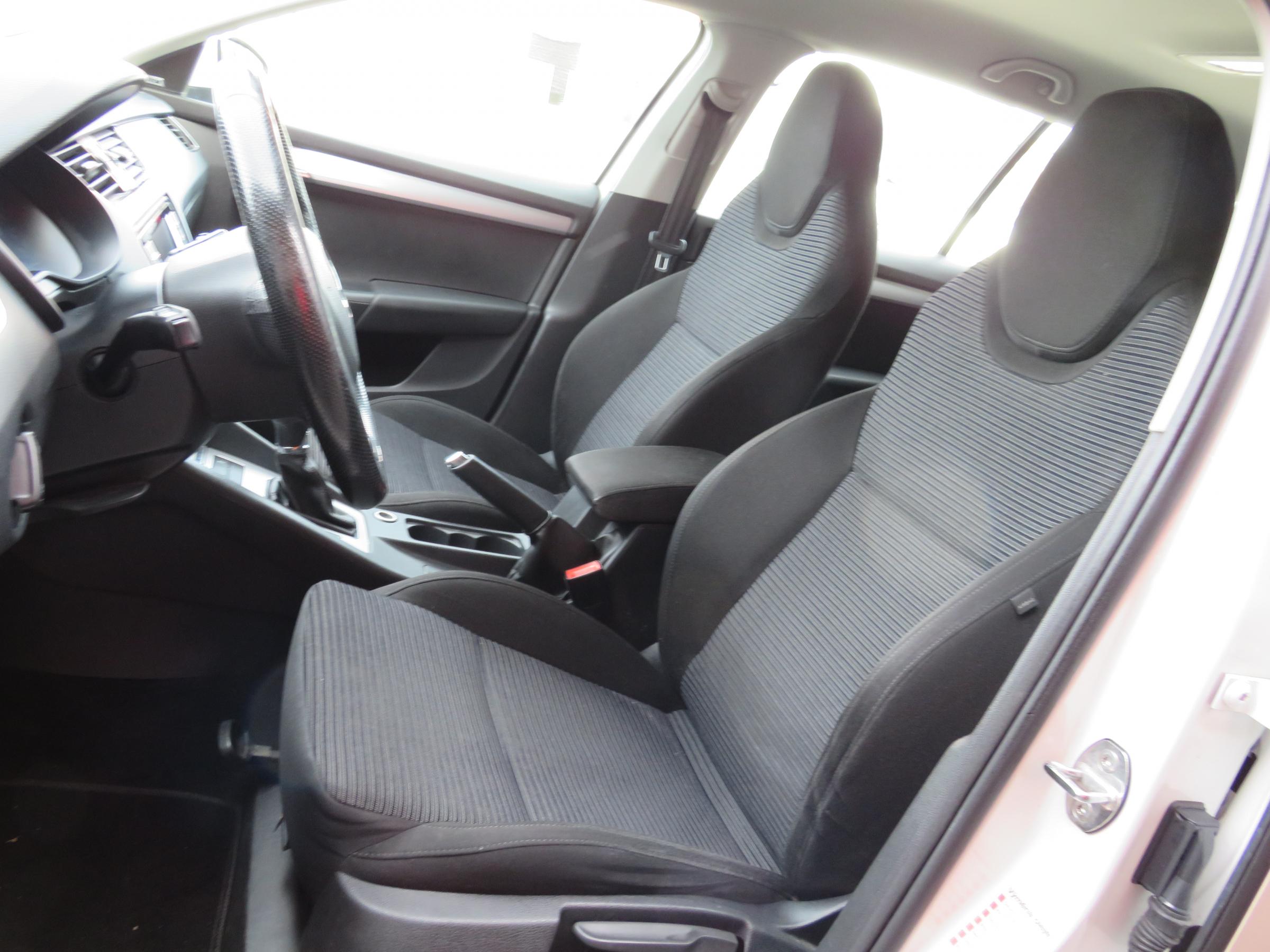 Škoda Octavia III, 2016 - pohled č. 9