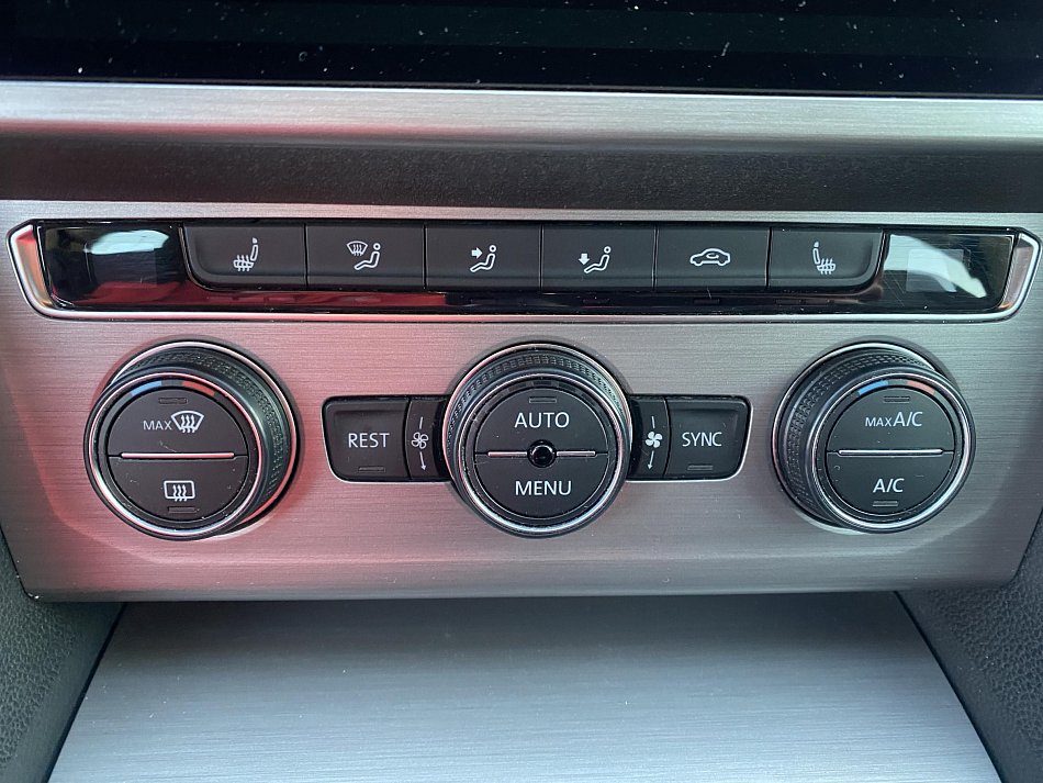 Volkswagen Passat 1.6TDi 