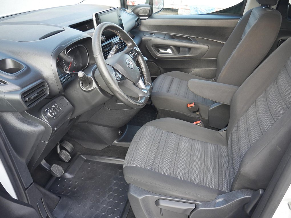 Opel Combo 1.5CDTi  MAXi XL 7míst