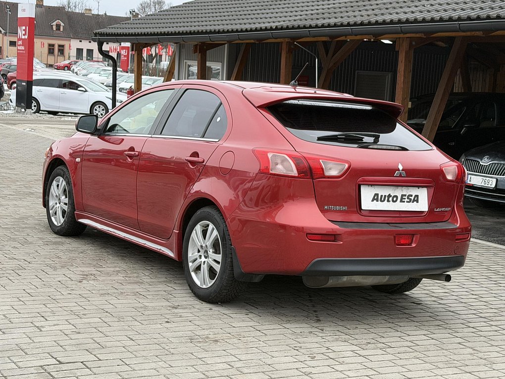 Mitsubishi Lancer 1.8i 