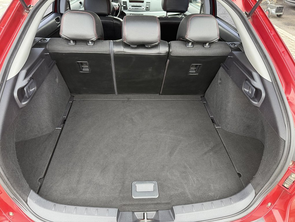 Mitsubishi Lancer 1.8i 