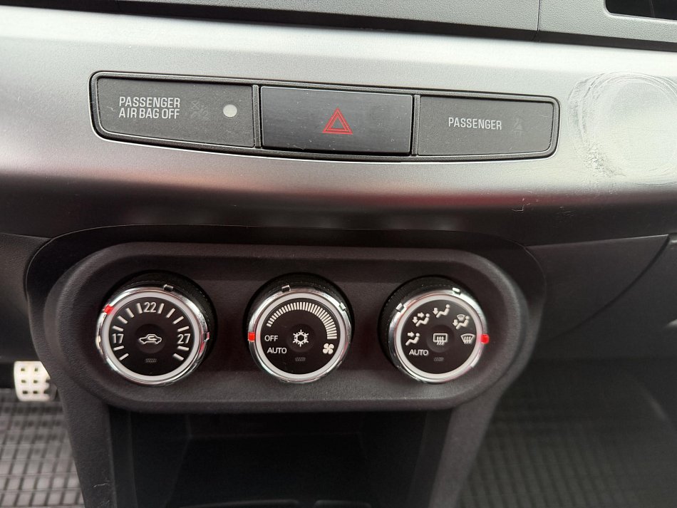 Mitsubishi Lancer 1.8i 