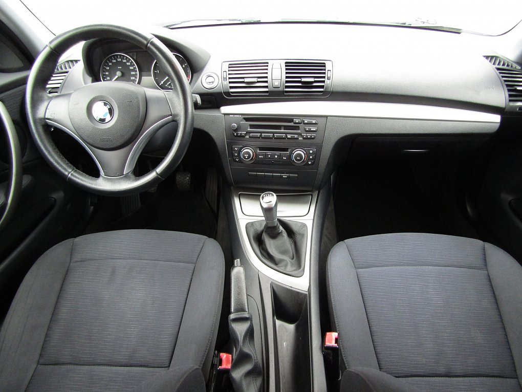 BMW Řada 1 2.0D  116D