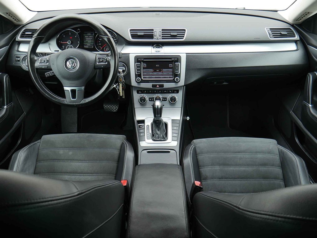 Volkswagen Passat CC 2.0TDI 