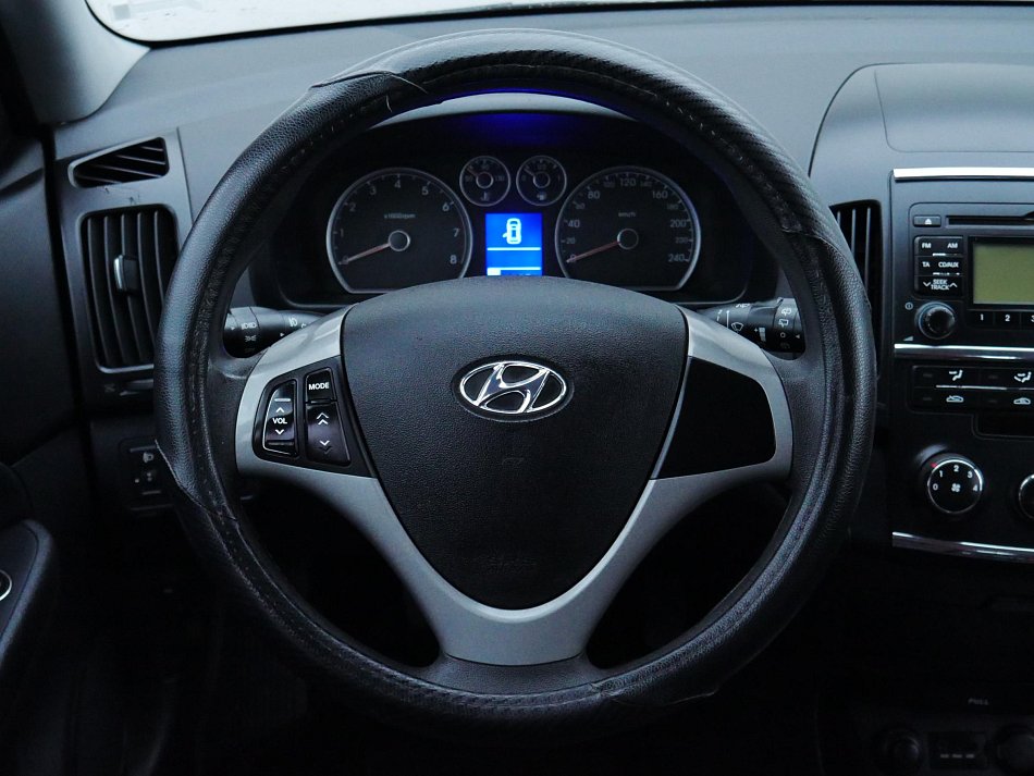 Hyundai I30 1.6i 