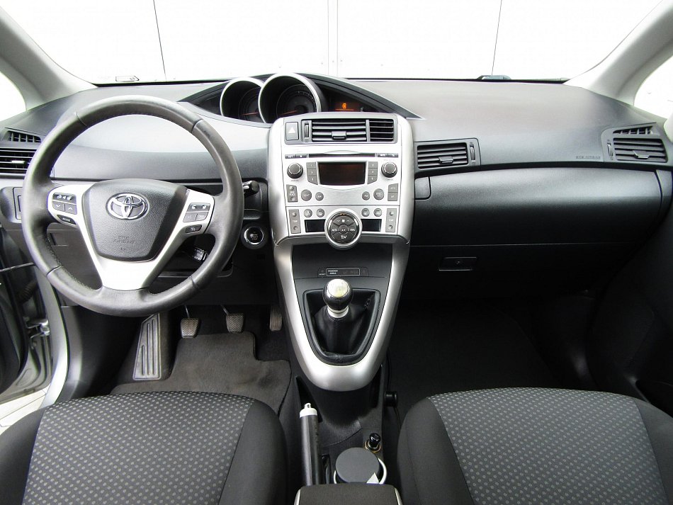 Toyota Verso 2.0 D 