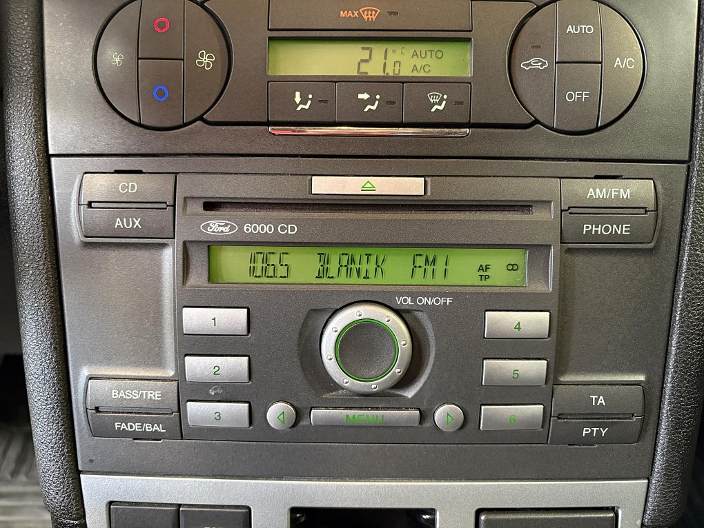 Ford Mondeo 1.8i 