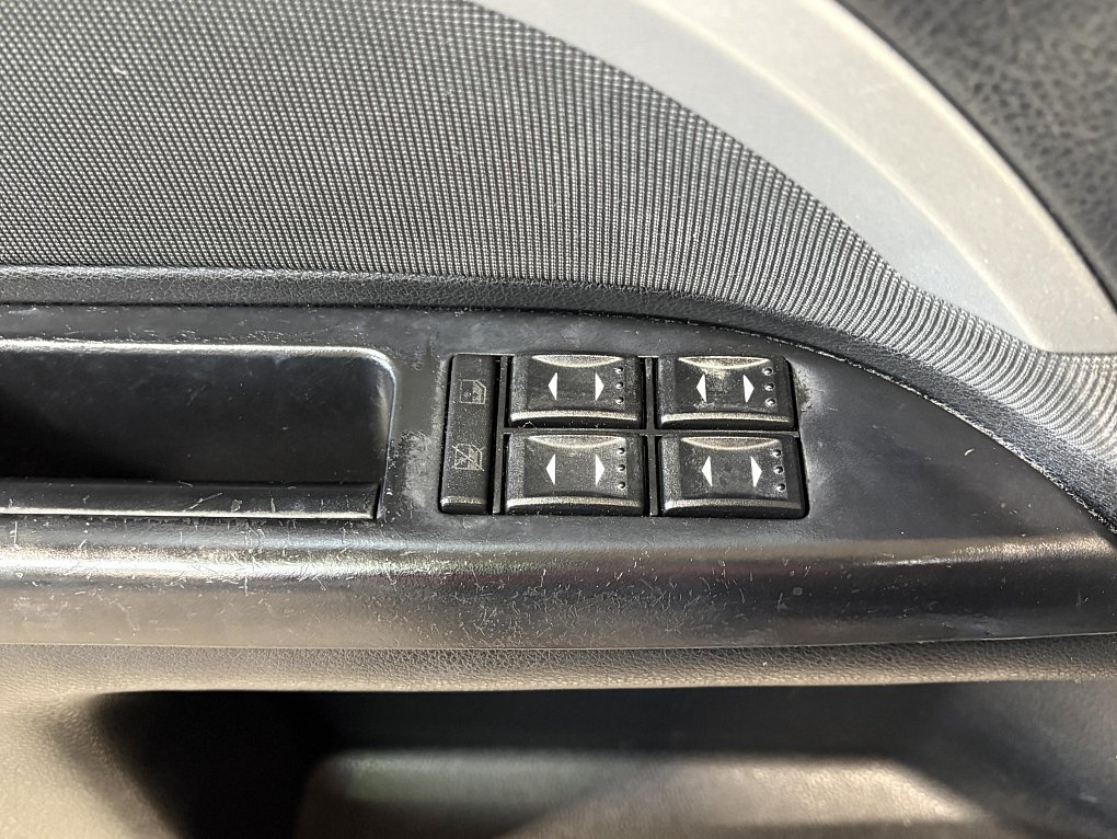 Ford Mondeo 1.8i 