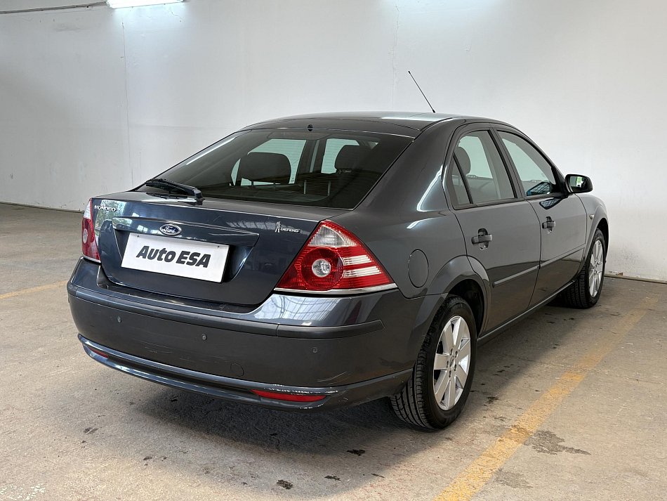 Ford Mondeo 1.8i 