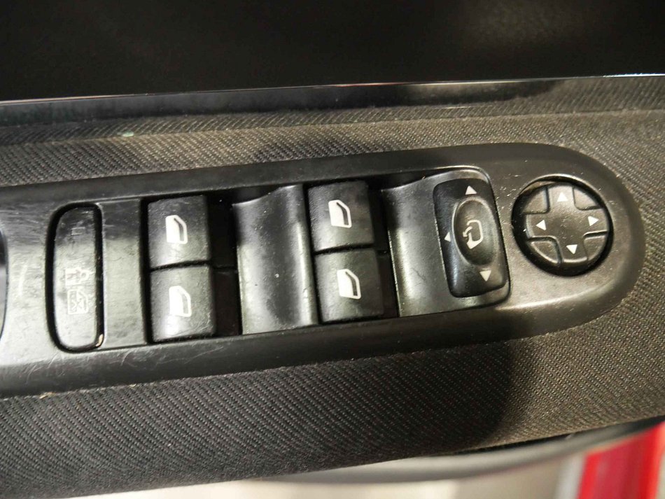 Peugeot 3008 1.6HDi 