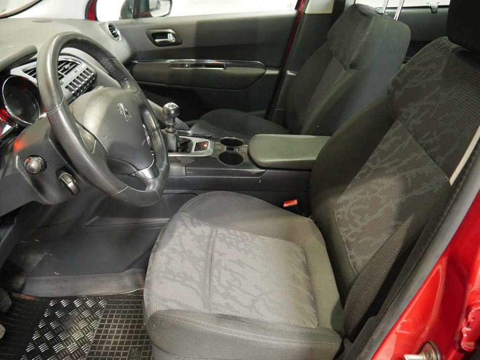 Peugeot 3008 1.6HDi 