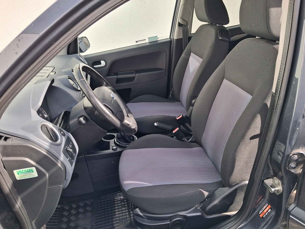 Ford Fusion 1.4i 