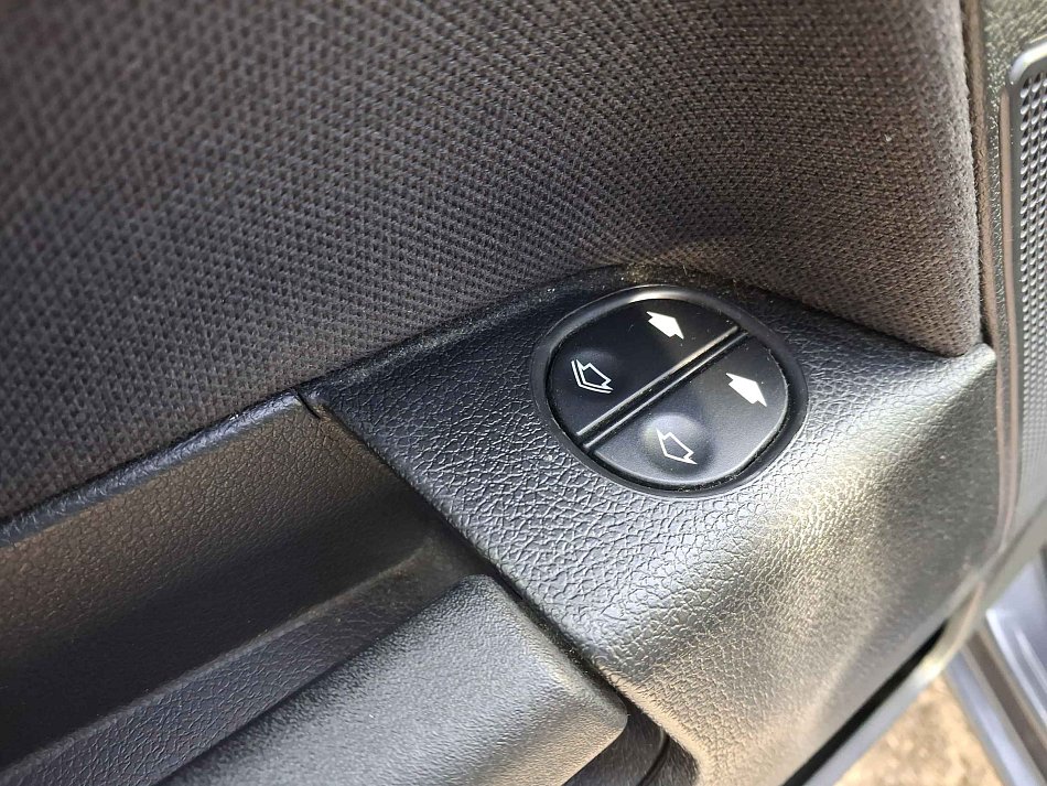 Ford Fusion 1.4i 