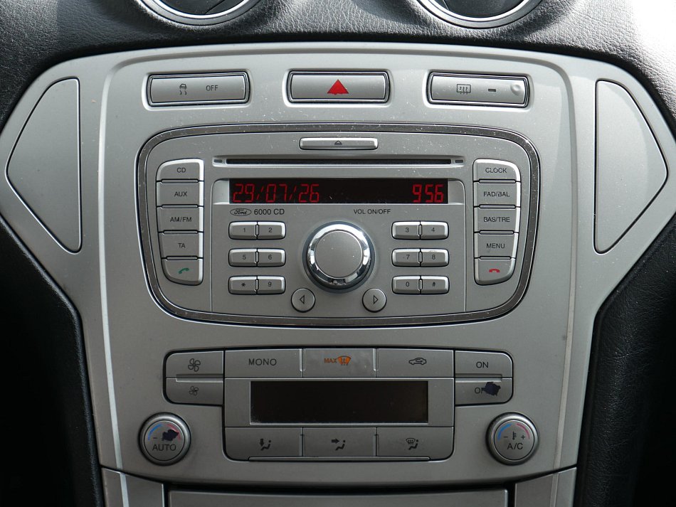 Ford Mondeo 1.8 TDCi 