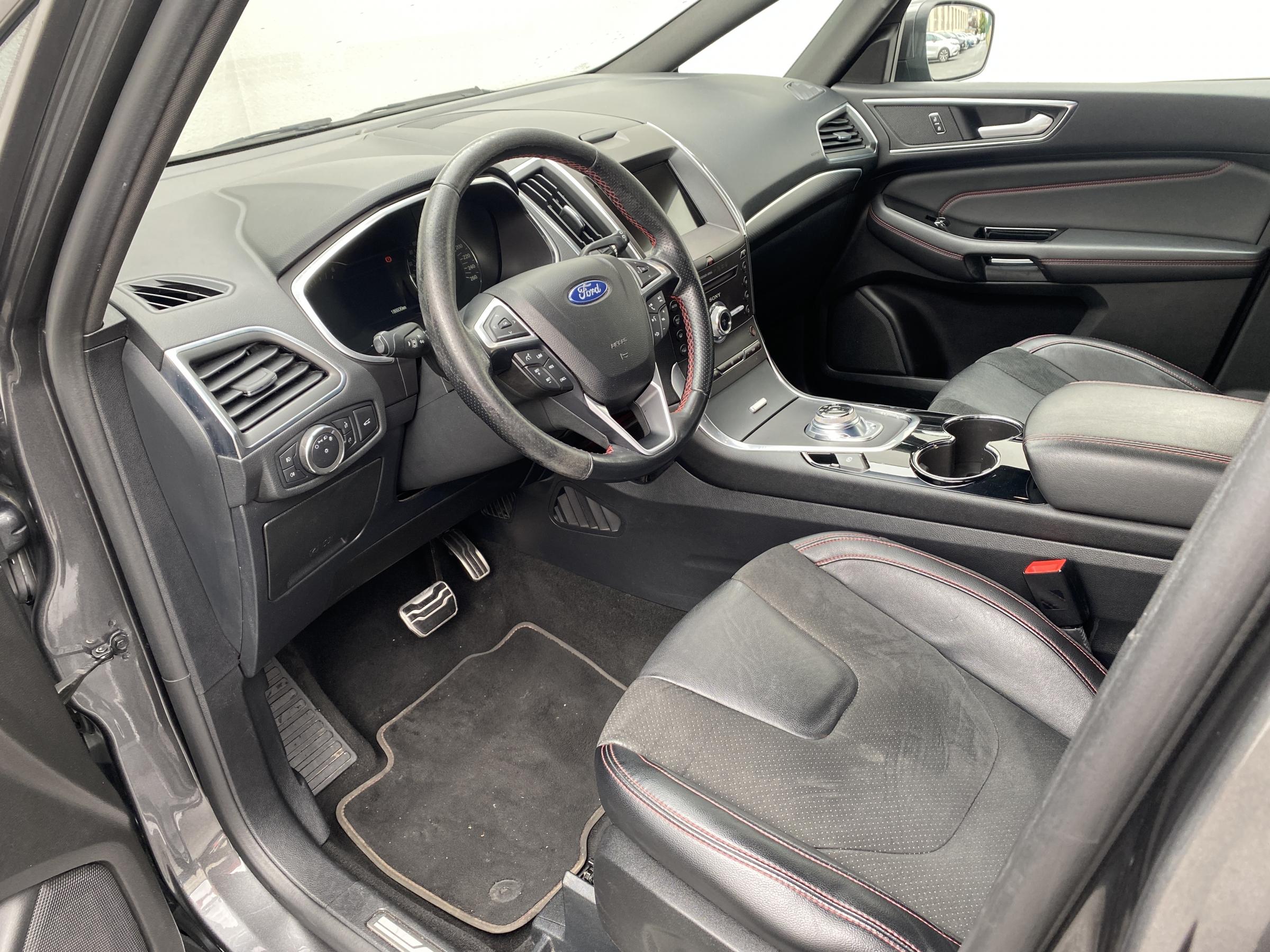 Ford S-MAX, 2018 - pohled č. 12