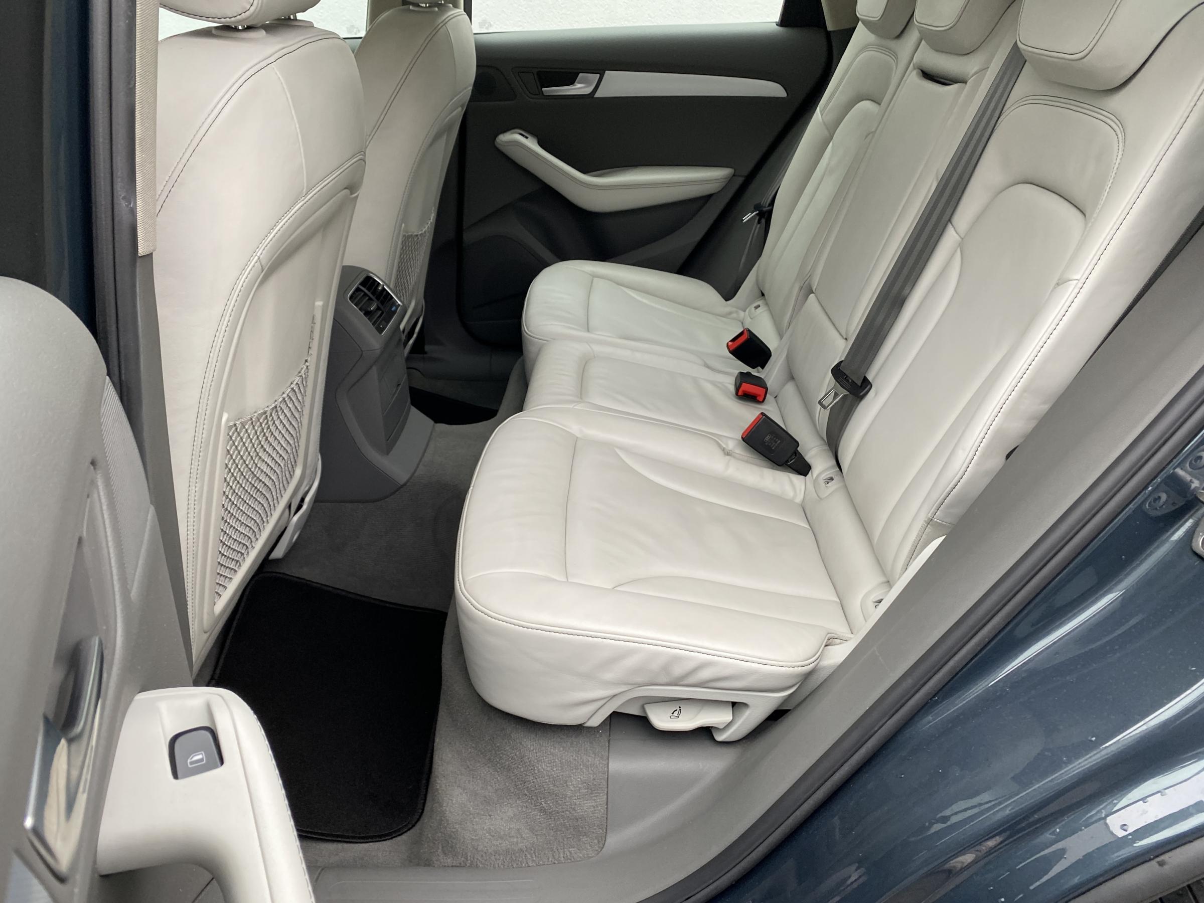 Audi Q5, 2009 - pohled č. 10