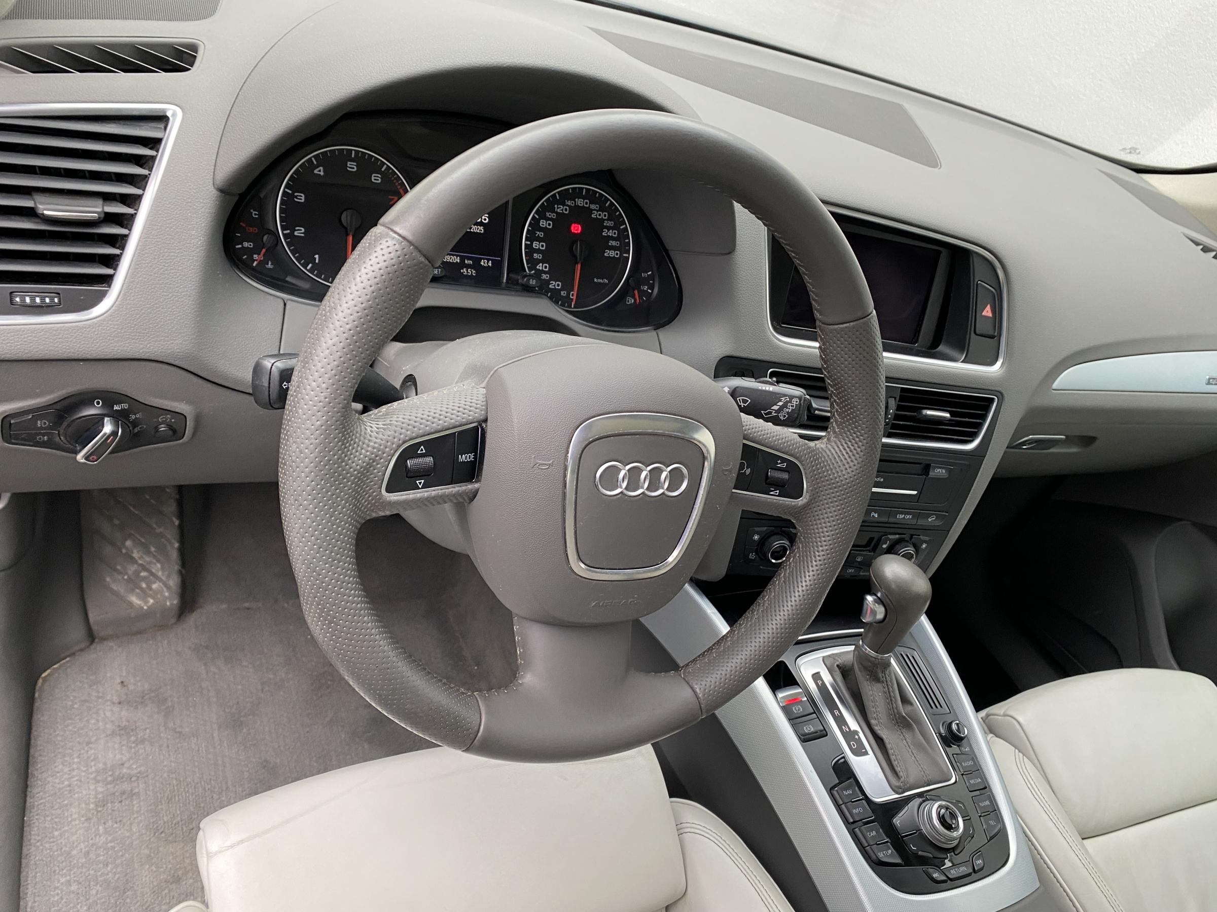 Audi Q5, 2009 - pohled č. 13