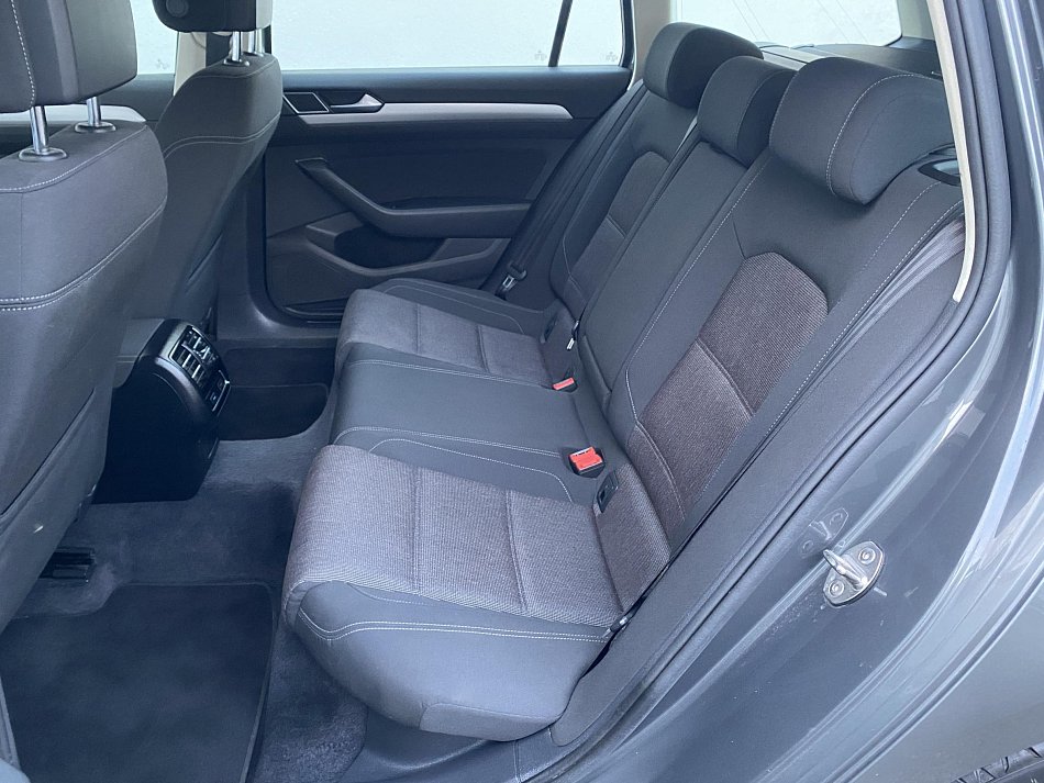 Volkswagen Passat 2.0 TDi Comfortline